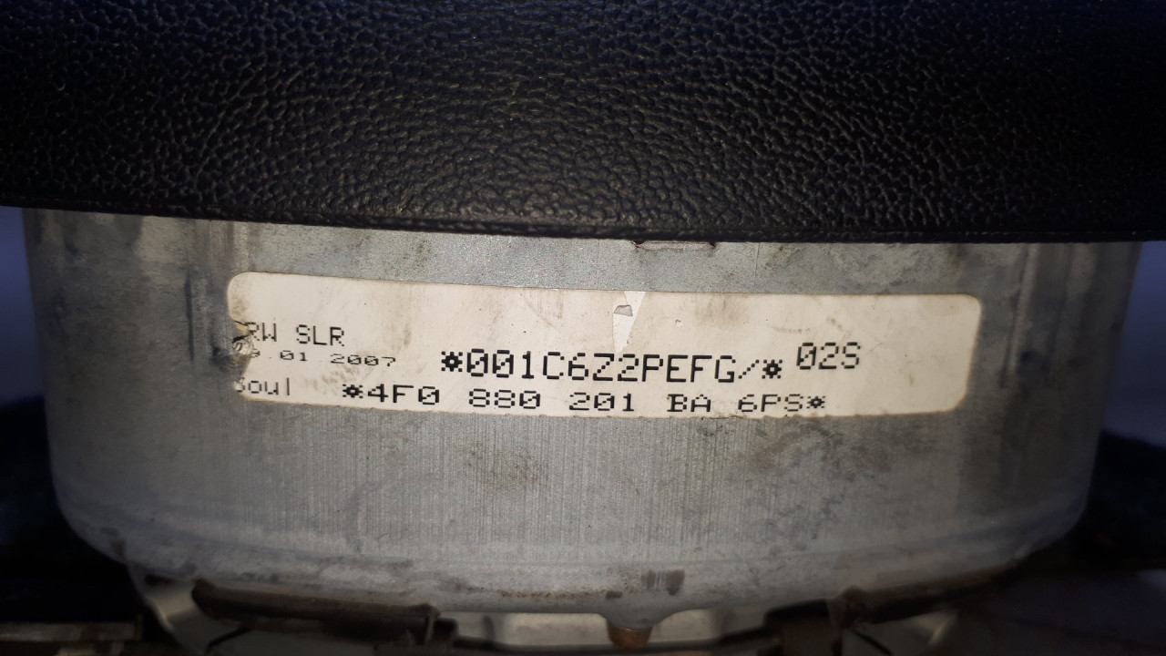 DIJELOVI AIRBAG VOLANA AUDI A6 > 04-08 4F0880201BA