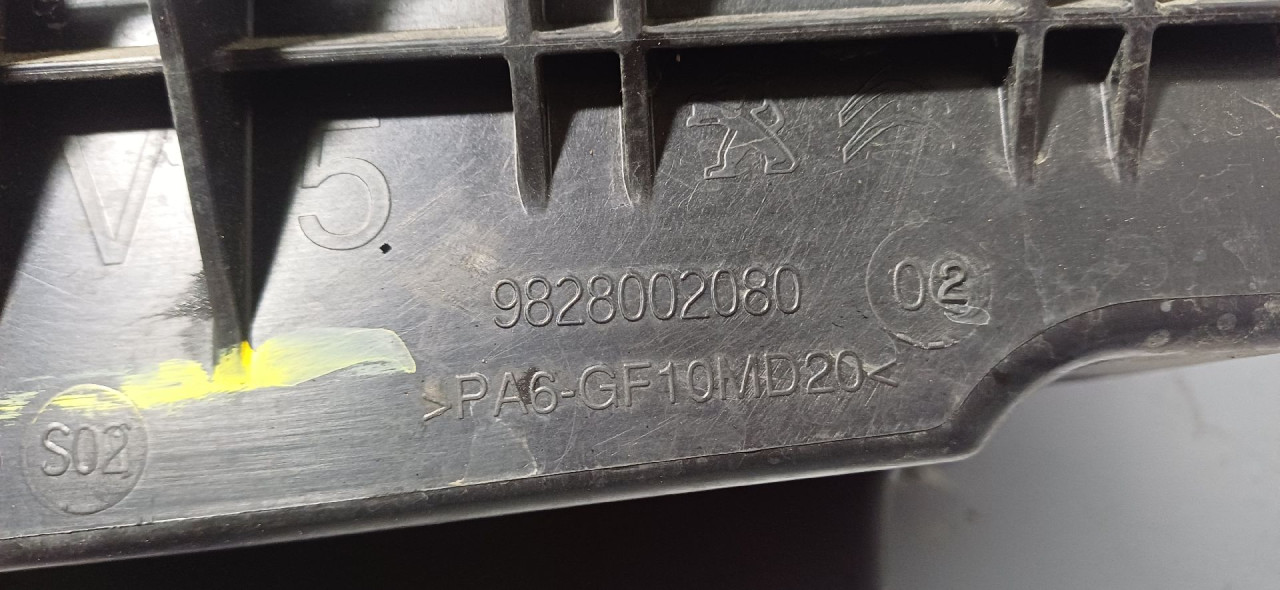 KUCISTE FILTERA ZRAKA PEUGEOT 308 > 21- 9828002080