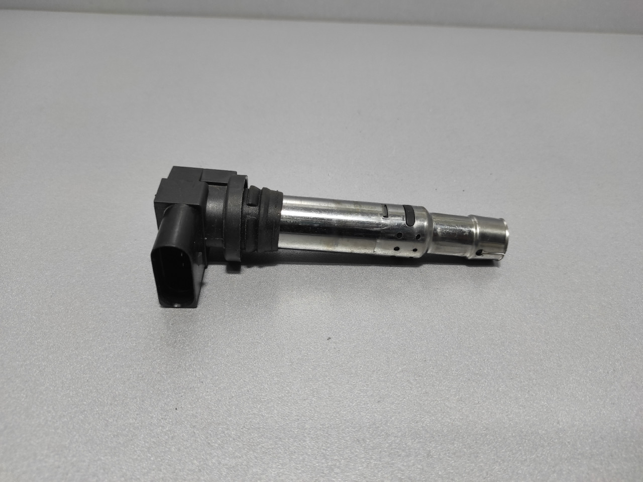 DIJELOVI BOMBINA SKODA FABIA > 07-10 036905715E