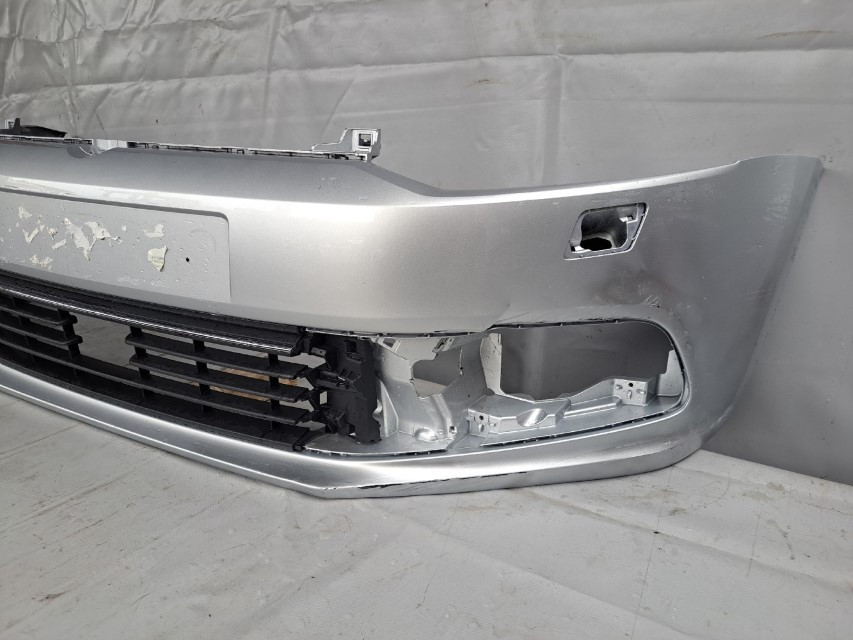 DIJELOVI BRANIK VW POLO > 14-17 6c0807221