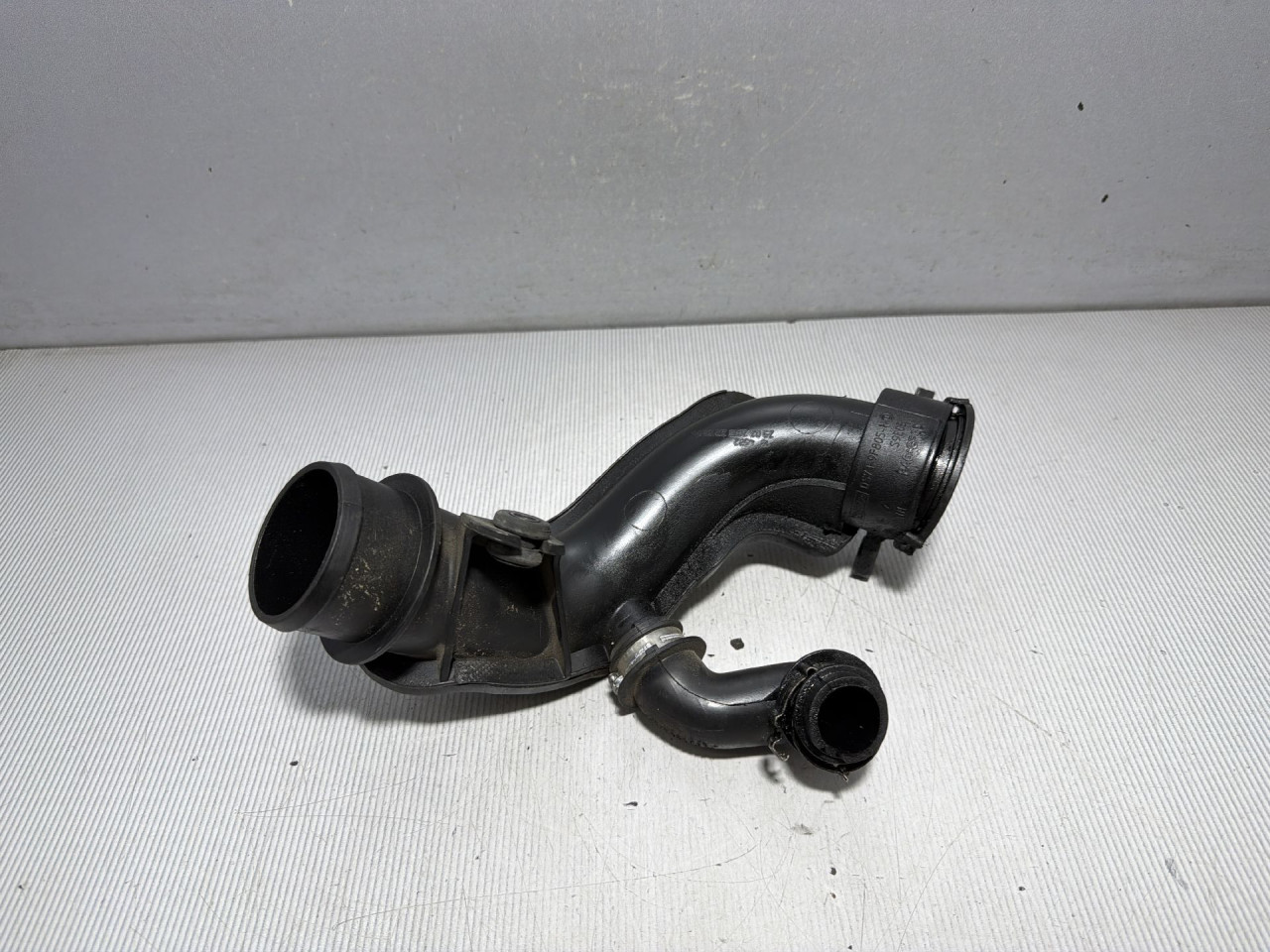 DIJELOVI CRIJEVO INTERKULERA FORD MONDEO > 14-19 2.0 DS739F805HD