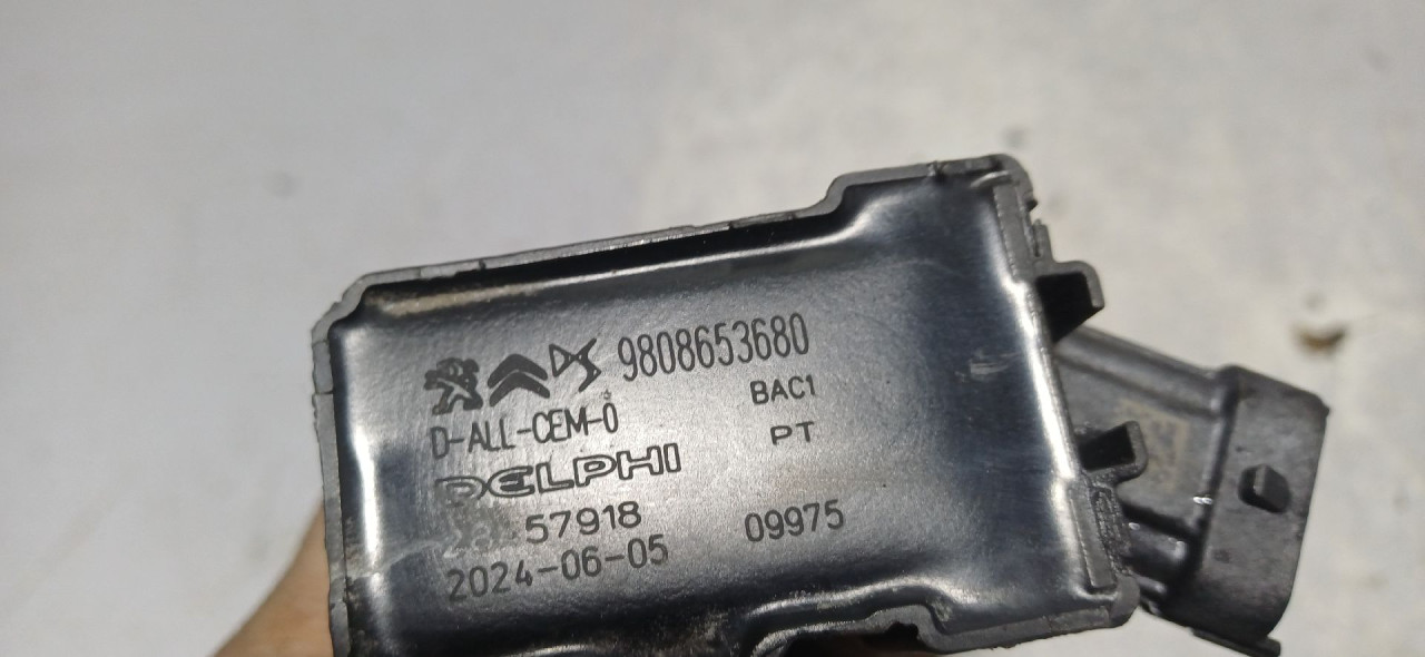 DIJELOVI BOMBINA OPEL ASTRA L > 22 -  9808653680