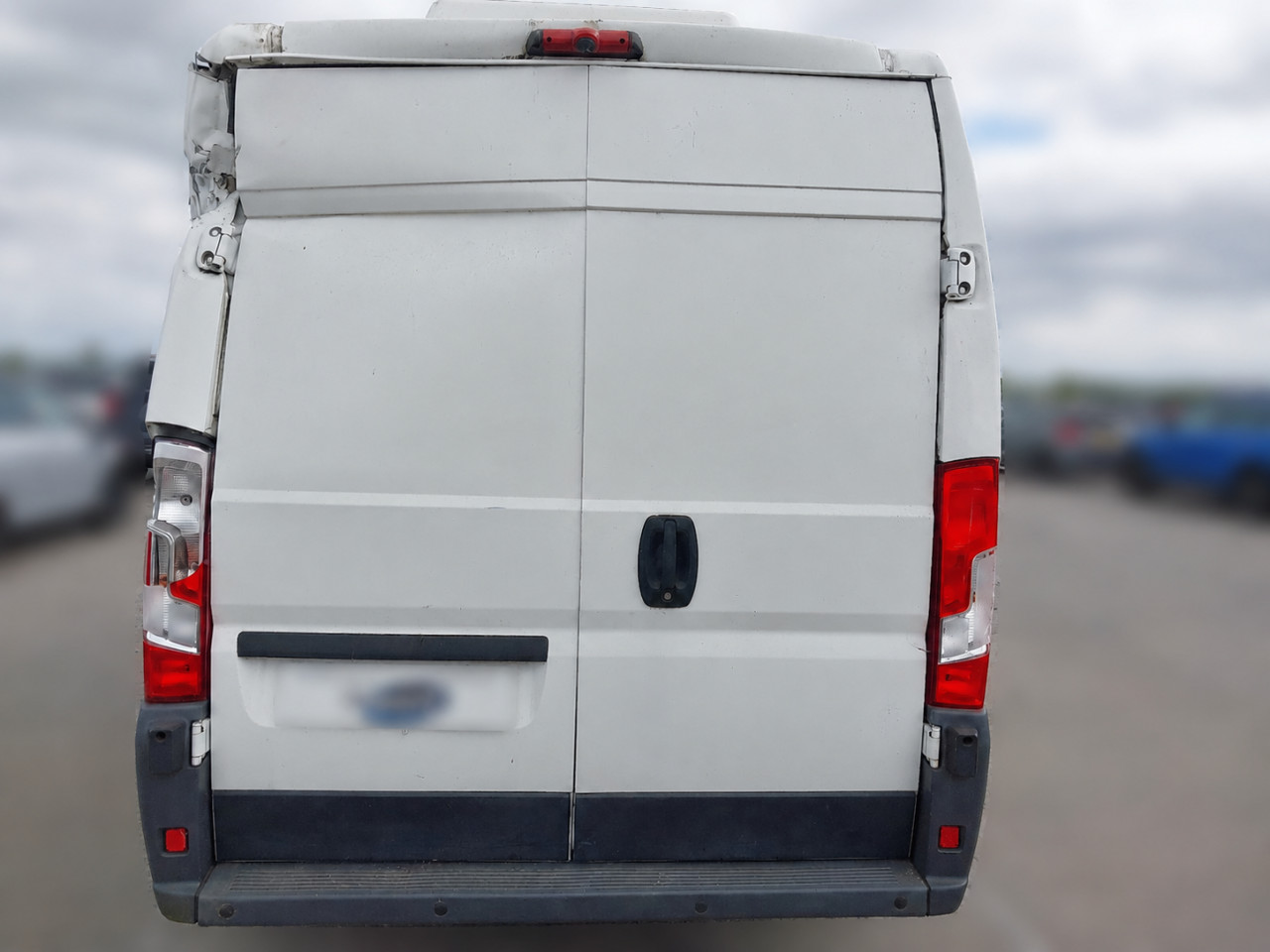 DIJELOVI PEUGEOT BOXER 2.2 96KW 2014. MJENJAC MOTOR 4HH P22DTE