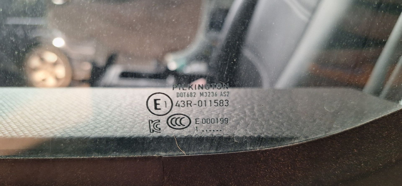 DIJELOVI STAKLO VW CADDY > 20- 2.0