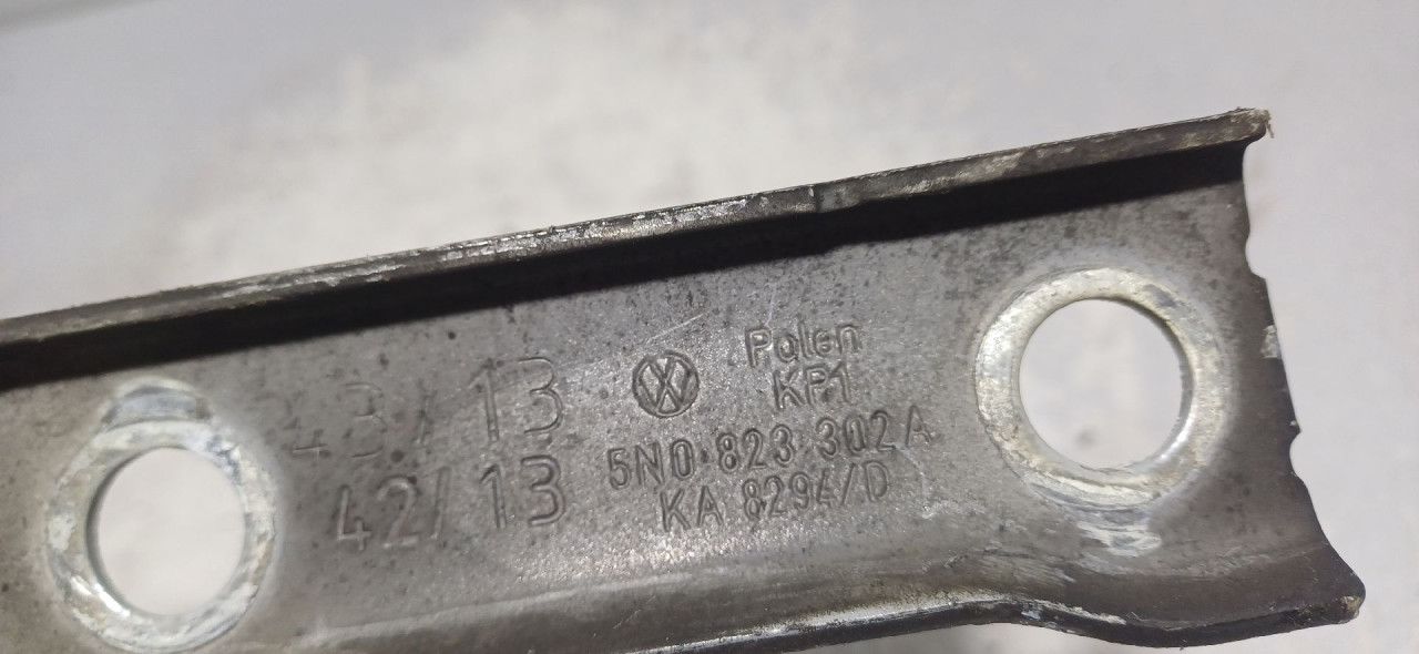 SKARE OD HAUBE VW TIGUAN > 11-15 5N0823302A