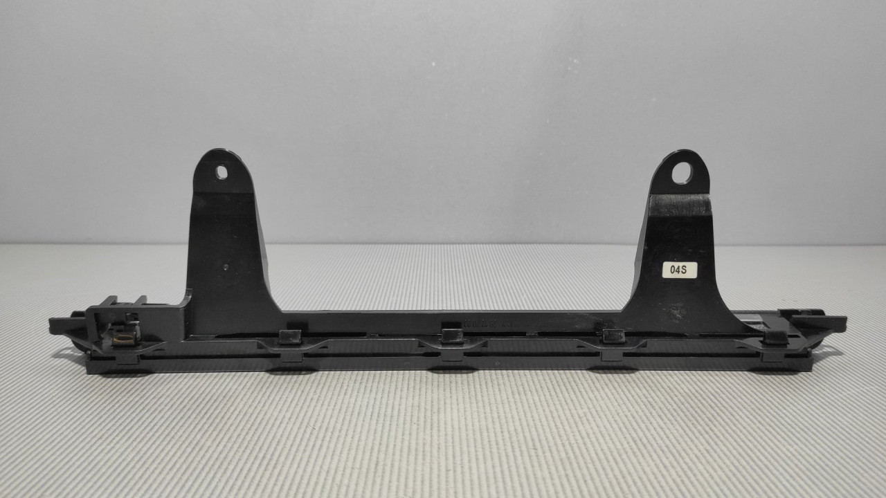 TRECE STOP SVJETLO AUDI A2 > 99-05 8Z0945097