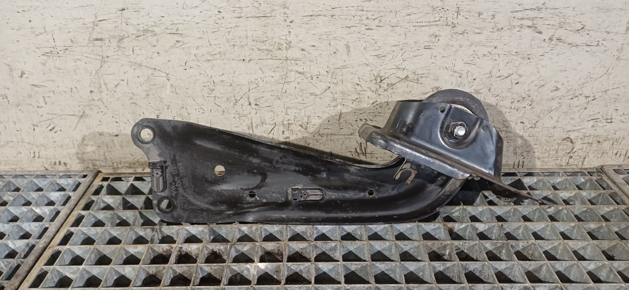 DIJELOVI LAFETA VW PASSAT B8 > 14-19 5Q0505225C