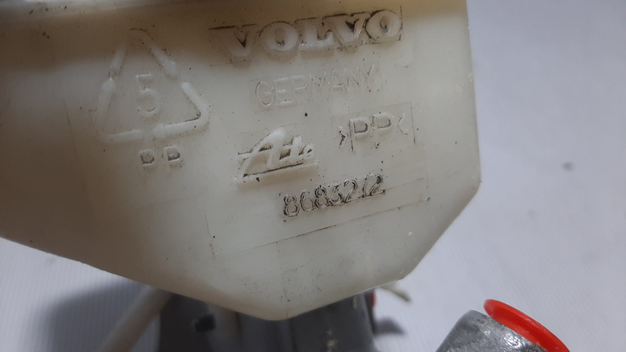 GLAVNI KOCIONI CILINDAR VOLVO XC90 > 06-11 8683272