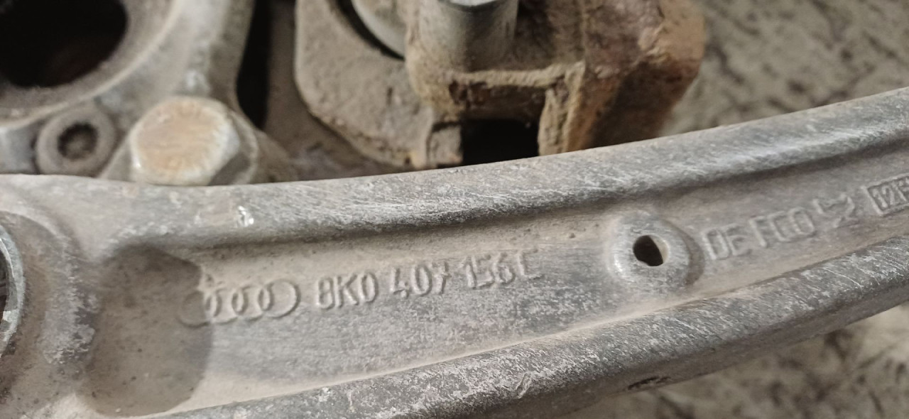 DIJELOVI RAME AUDI A4 (B8) > 12-15