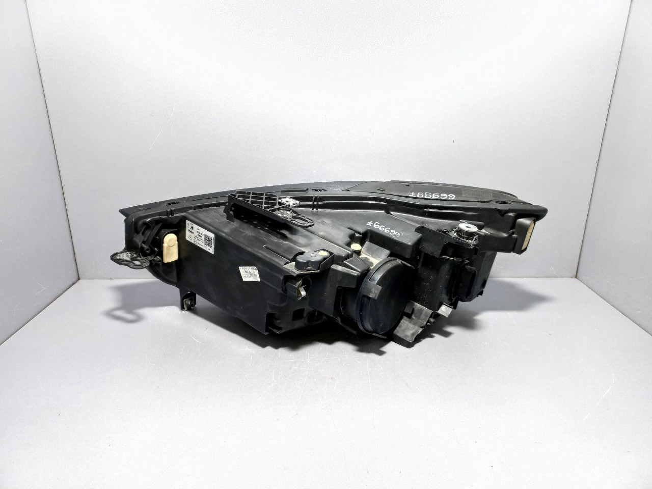 DIJELOVI FAR SEAT LEON > 20- 5FB941006D