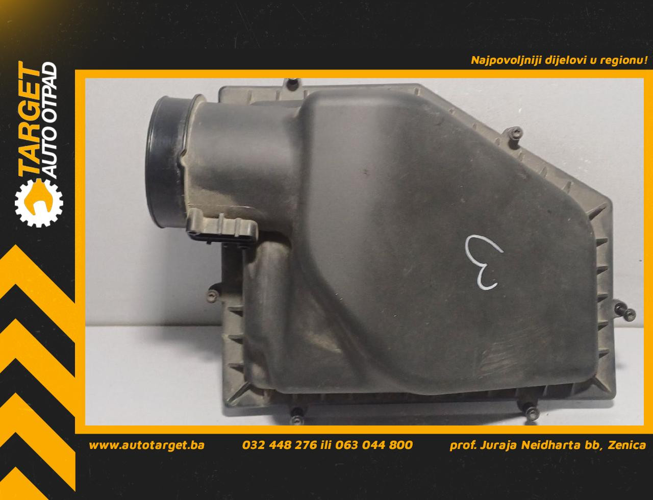 DIJELOVI POKLOPAC BMW SERIJA 5 (G30/G31) > 16-20