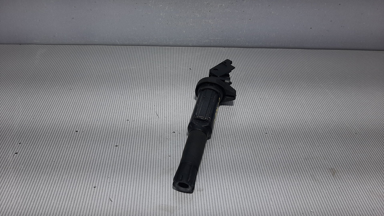 BOMBINA BMW SERIJA 3 (E46) > 02-05 12137551260