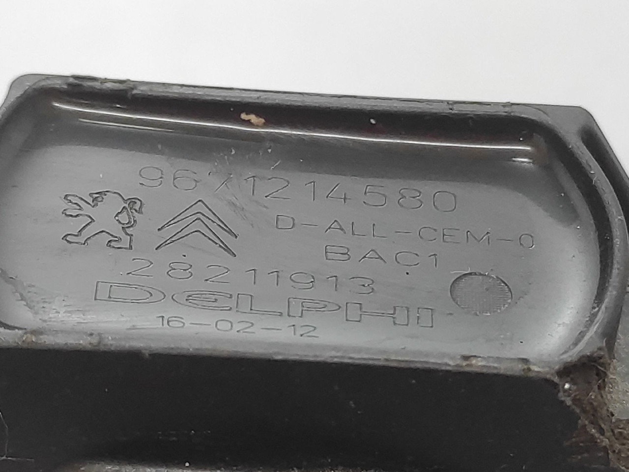 DIJELOVI BOMBINA PEUGEOT 208 > 15-19 9671214580