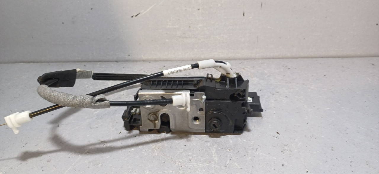 BRAVA VRATA PEUGEOT 2008 > 16-19 9812501380