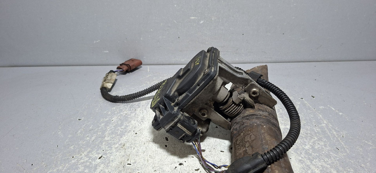 DIJELOVI KLAPNA IZDUVA AUDI A3 (8V1/8VA) > 12-16 1.6 5Q0253691H