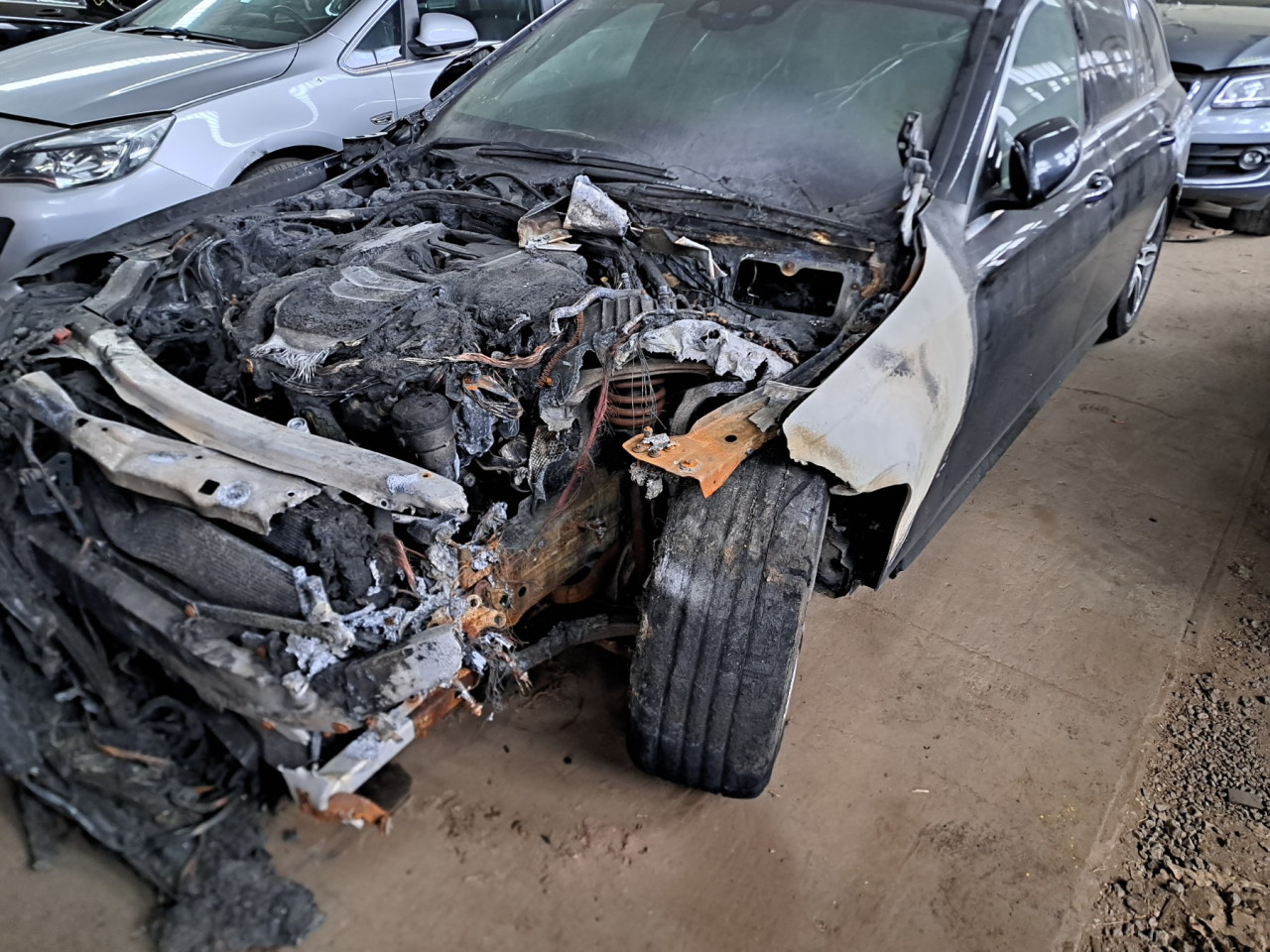 DIJELOVI MERCEDES E KLASA (W213/S213) > 16-23 3.0 Dizel 642855