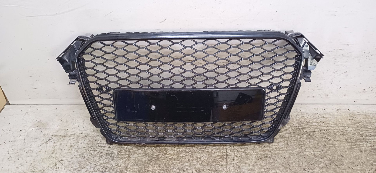DIJELOVI MASKA AUDI A4 (B8) > 07-11
