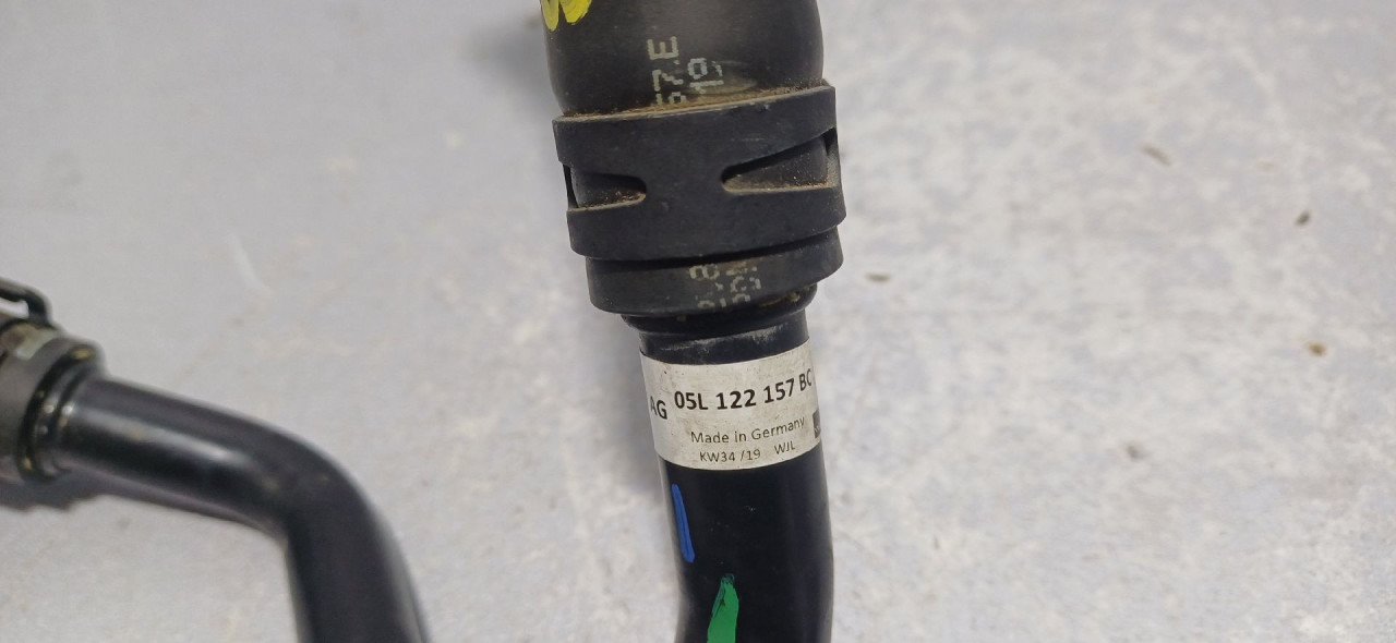 DIJELOVI CRIJEVO AUDI A6 4K > 18- 2.0 05L122157BC