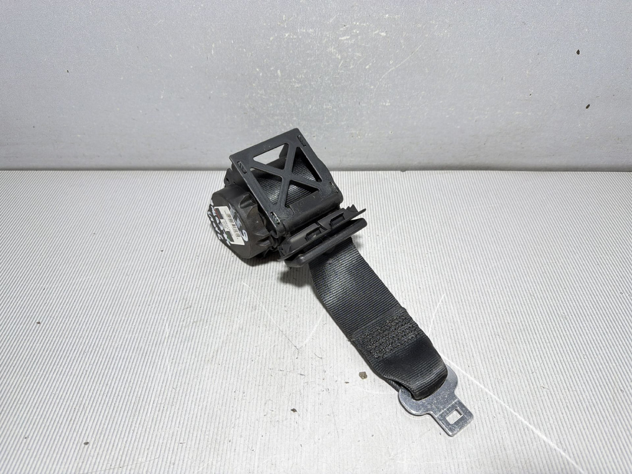 DIJELOVI POJAS JAGUAR XE (X760) > 15 -  2.0 GX73600A38AB