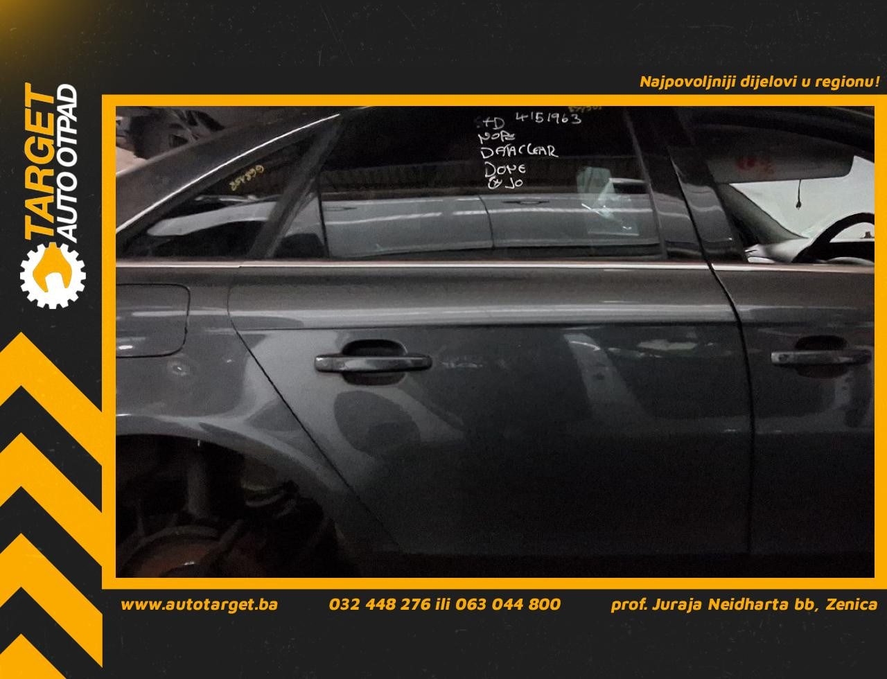 DIJELOVI VRATA AUDI A4 (B8) > 12-15 2.0 8K5833052D