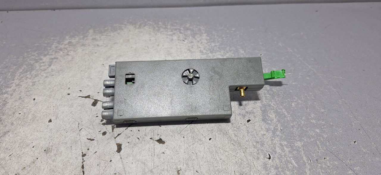 DIJELOVI ANTENA VOLVO XC60 > 13-17 30761717