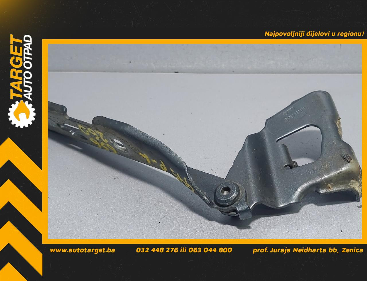 DIJELOVI SKARE OD HAUBE AUDI A4 (B8) > 12-15 2.0 8K0823301D