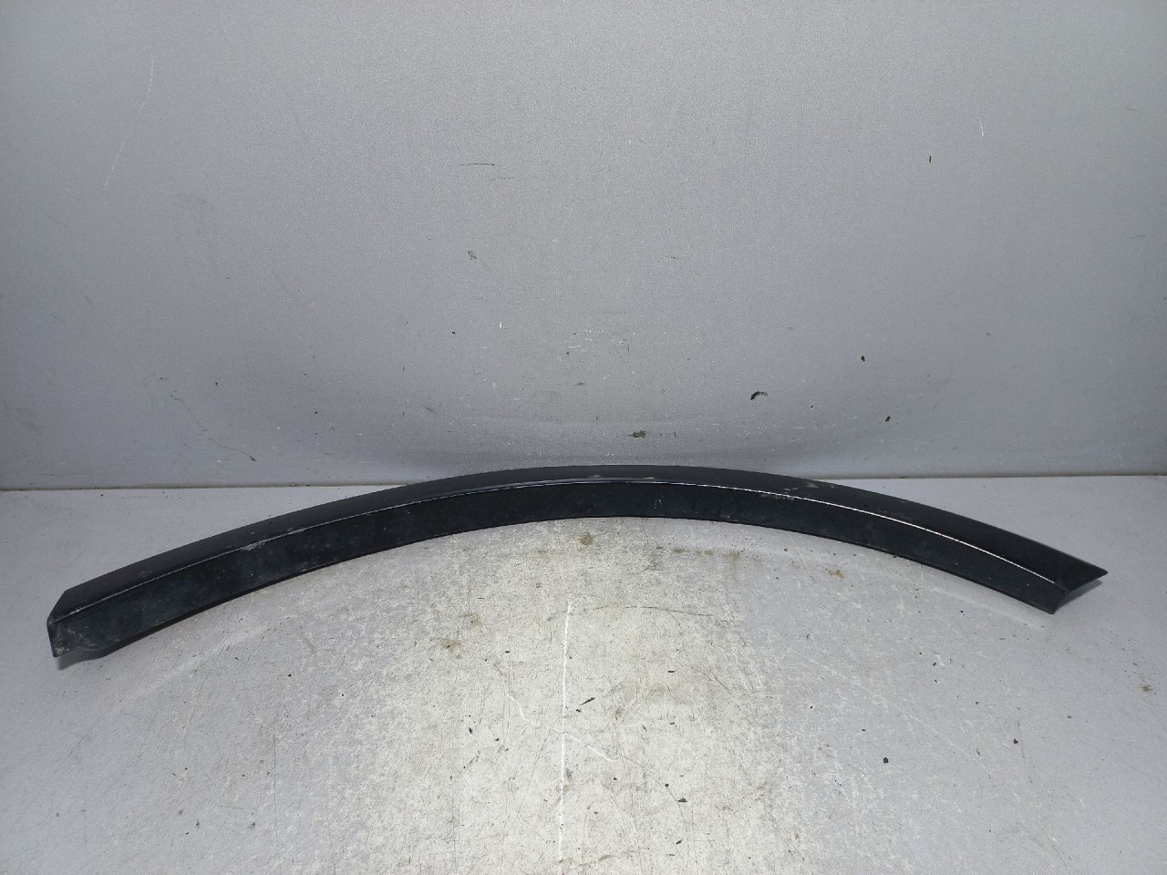 DIJELOVI RUB BLATOBRANA AUDI Q7 > 15-19 4M0853817E