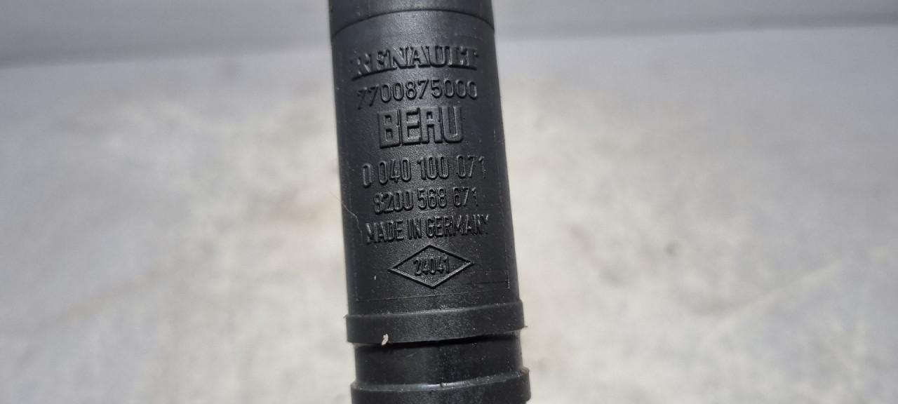 DIJELOVI BOMBINA DACIA DUSTER > 10-13 8200568671