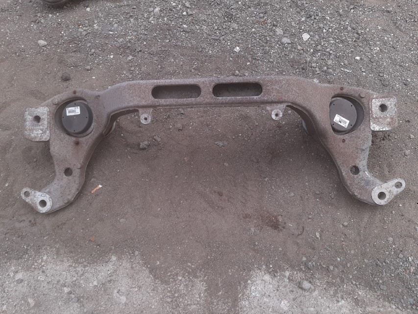 DIJELOVI TRAP/MOST VW TOUAREG > 02-06 7L6199207