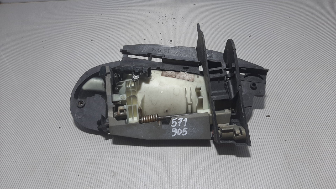 RUCKA VRATA BMW SERIJA 7 (E65) > 01-05 7013704