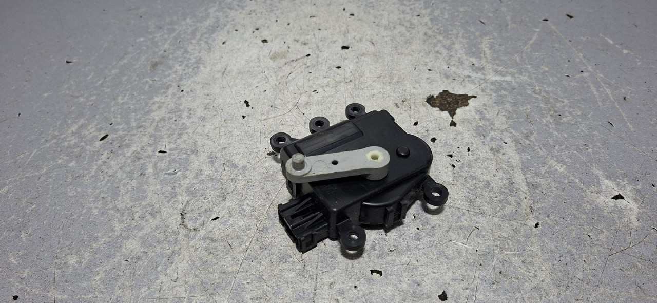 DIJELOVI MOTORIC KLAPNE MAZDA 3 > 13-16