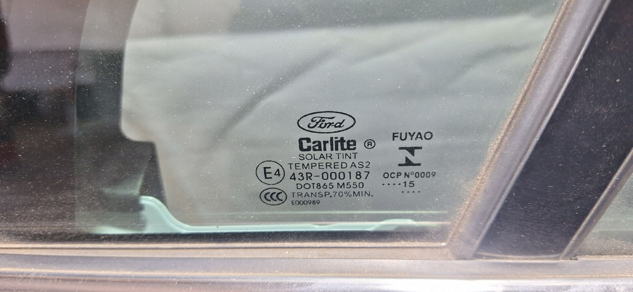 DIJELOVI STAKLO FORD MONDEO > 14-19 2.0