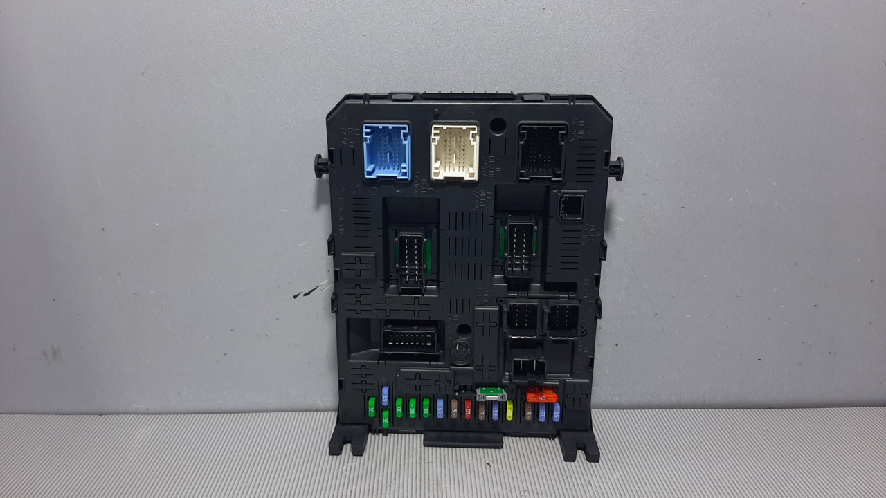 ELEKTRONIKA MODUL CITROEN BERLINGO > 12-15 967847708001