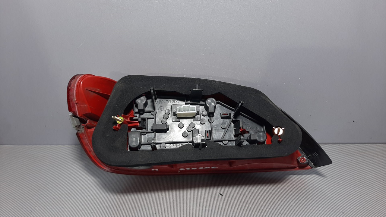 STOP SVJETLO PEUGEOT 406 > 99-04 9644652577