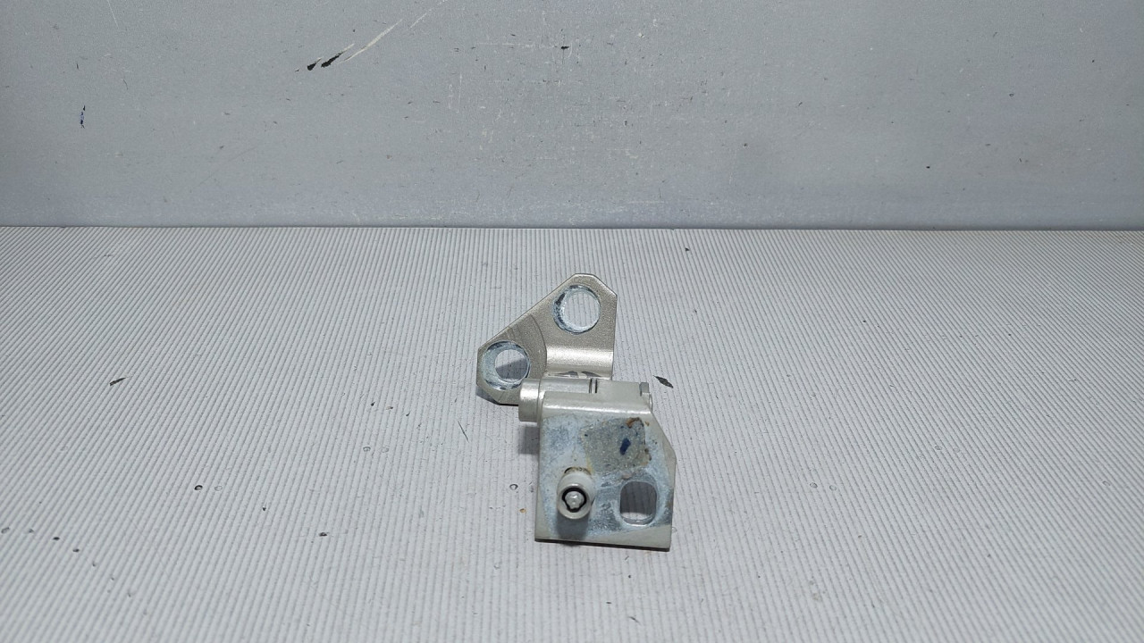 DIJELOVI BAGLAMA VW GOLF 5 > 03-08 1K9833401B