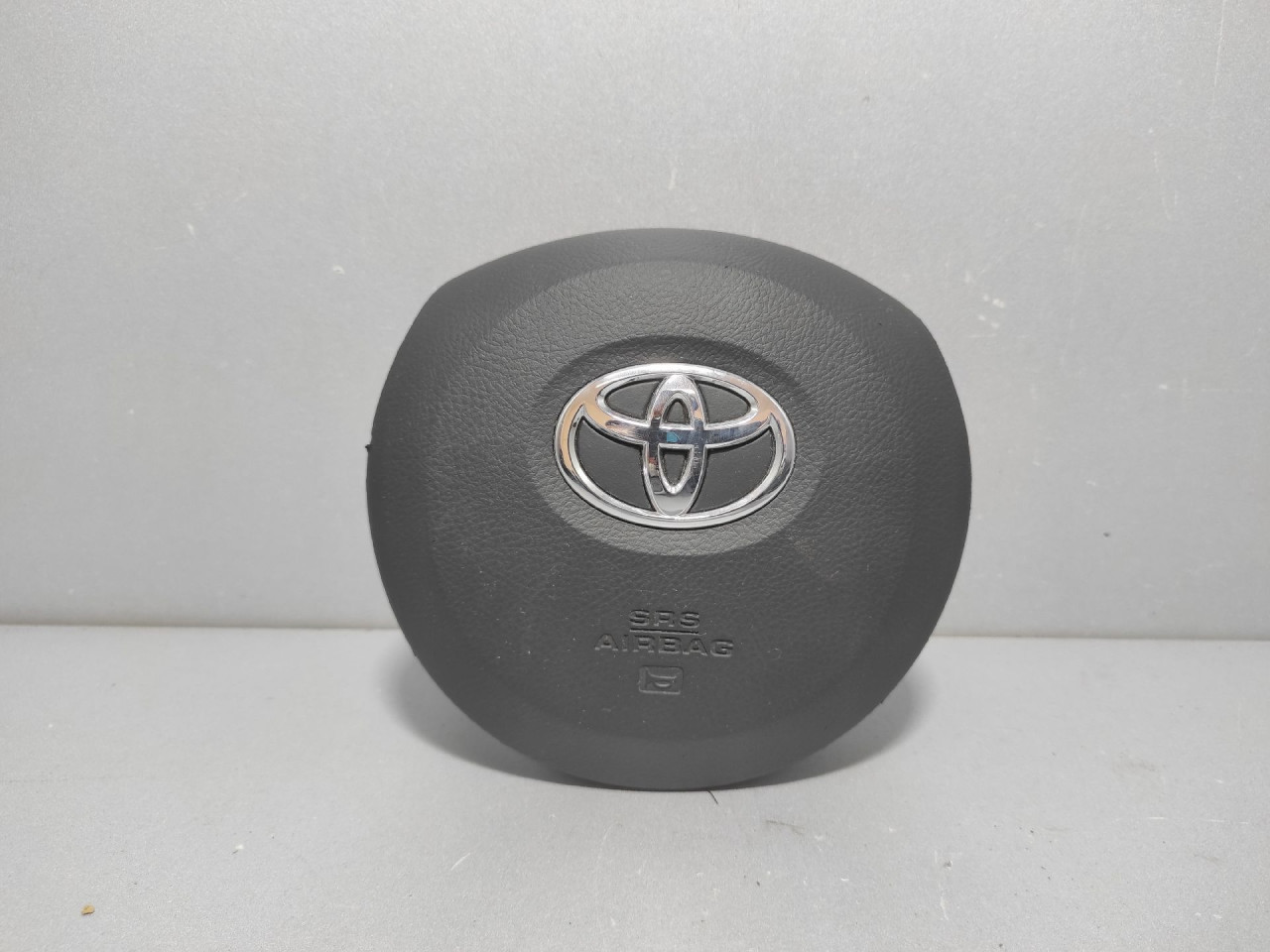 AIRBAG VOLANA TOYOTA YARIS > 14-16 450190D420