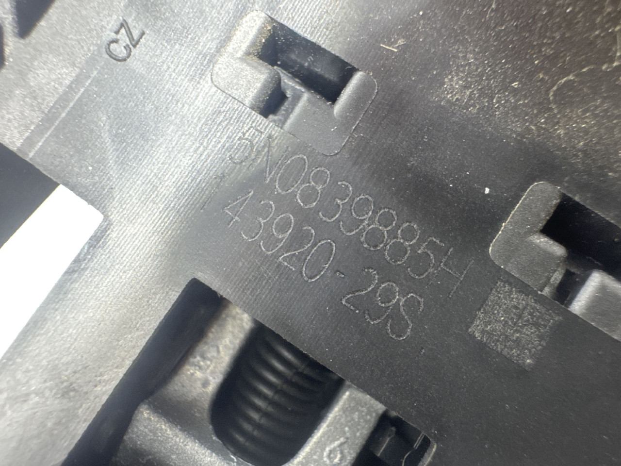 DIJELOVI RUCKA VRATA SKODA KODIAQ > 18-21 5N0839885H