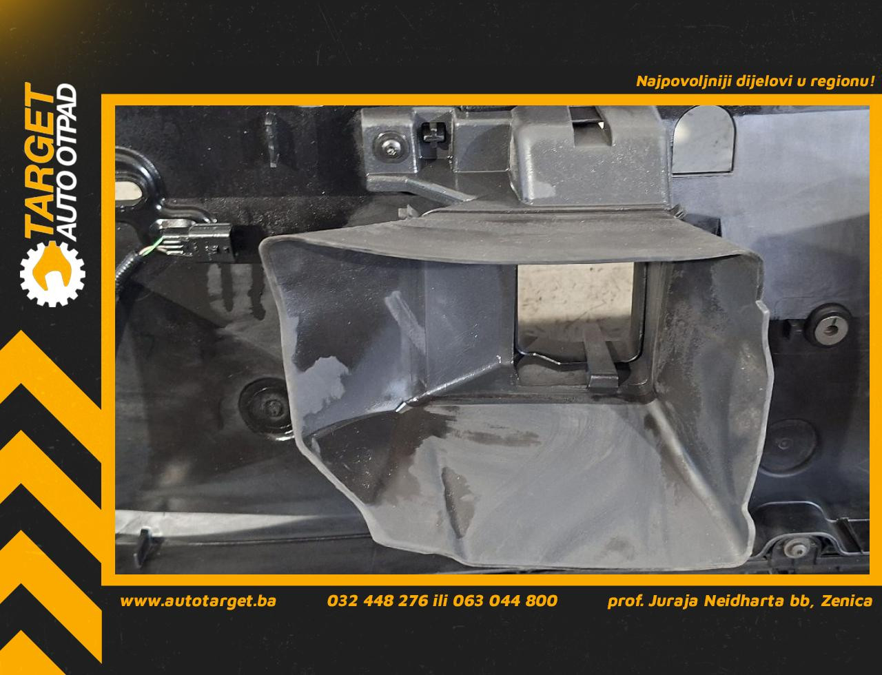 DIJELOVI USMJERIVAC ZRAKA RENAULT MEGANE > 16-20 628108013R