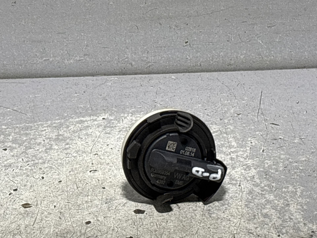 DIJELOVI SENZOR AIRBAGA VW GOLF 7 > 12-16 5Q0959354