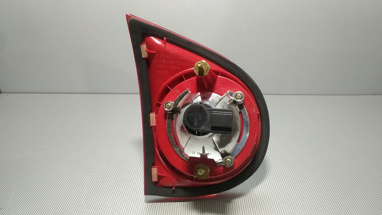 DIJELOVI STOP SVJETLO VW GOLF 5 > 03-08 1K6945094E