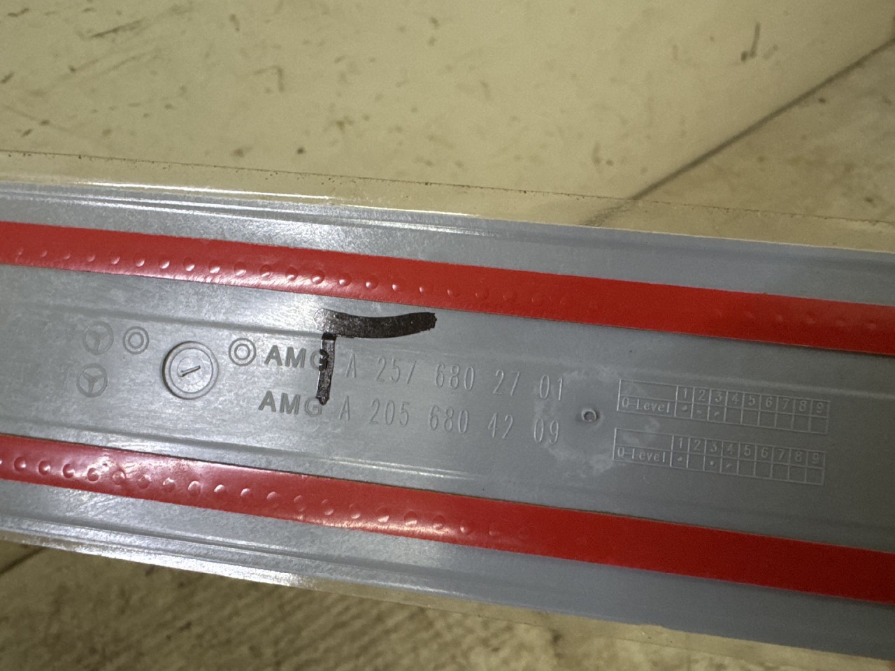 LAJSNA MERCEDES E KLASA (W213/S213) > 16-23 A2576802701