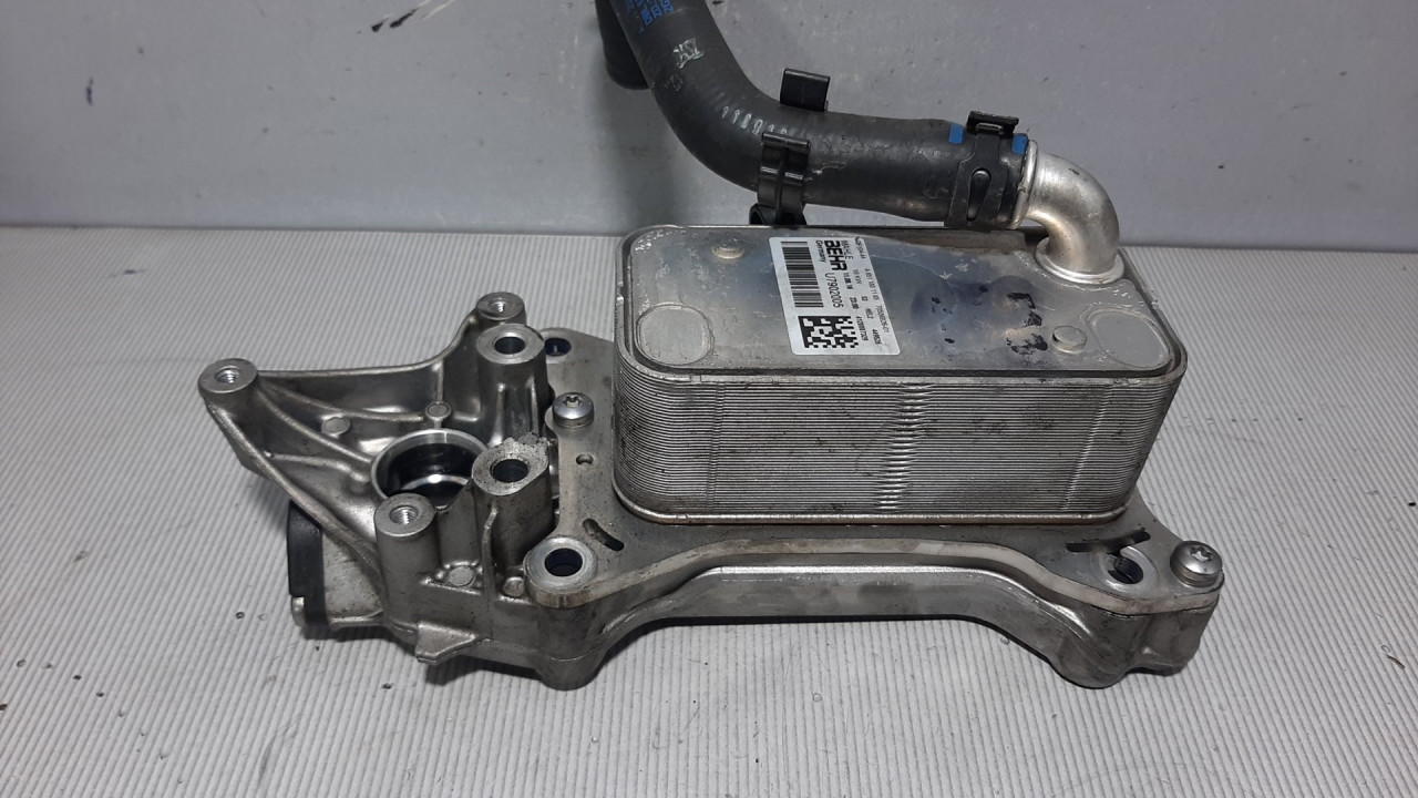 KUCISTE FILTERA ULJA MERCEDES C KLASA (W205/S205) > 14-