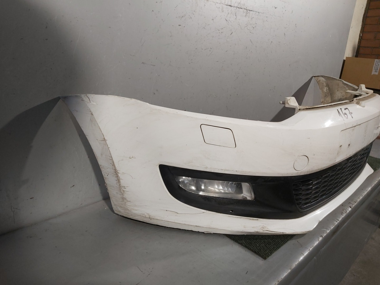 DIJELOVI BRANIK VW POLO > 09-14 6R0807221R