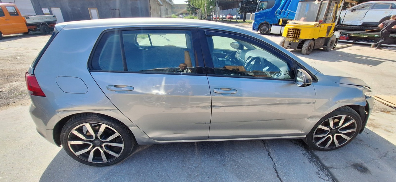 DIJELOVI VW GOLF 7 > 12-16 1.6 Dizel CLHA MOTOR