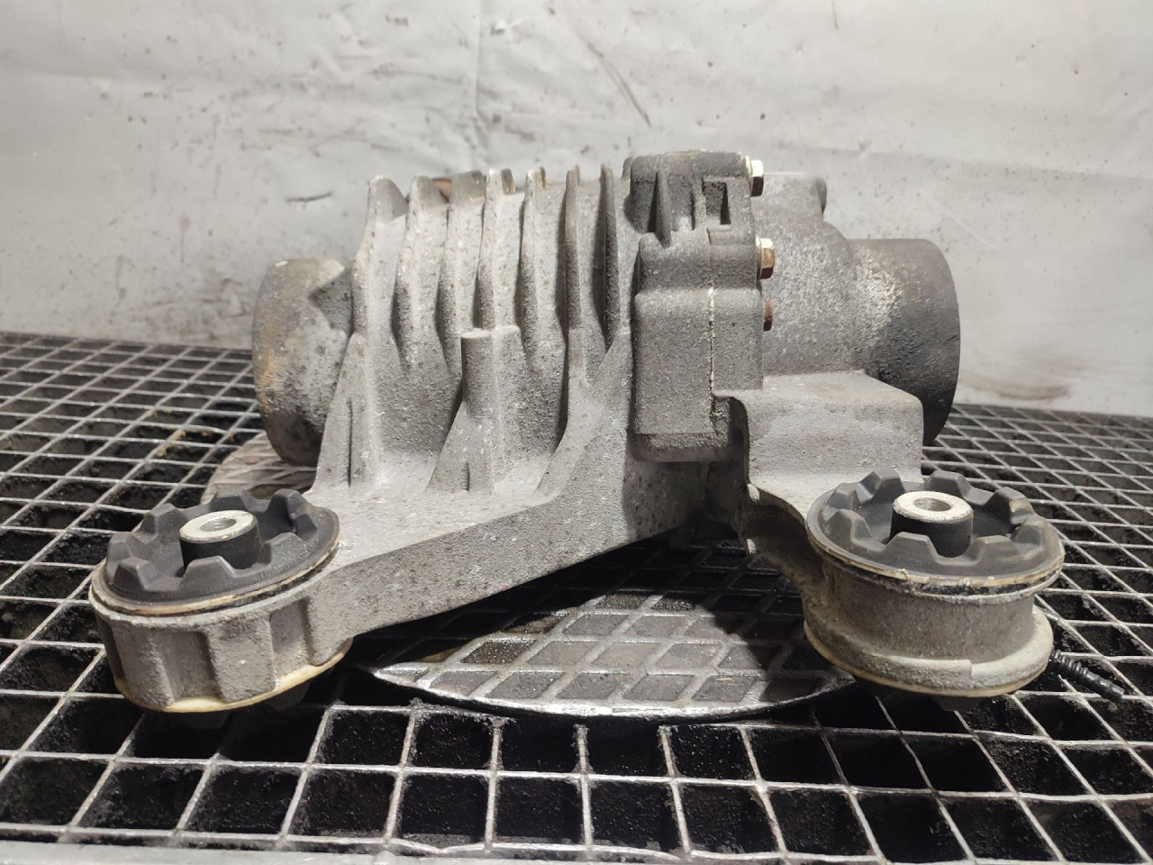 DIJELOVI DIFERENCIJAL VW PASSAT B6 > 05-10 2.0 ZSB0BS525010B