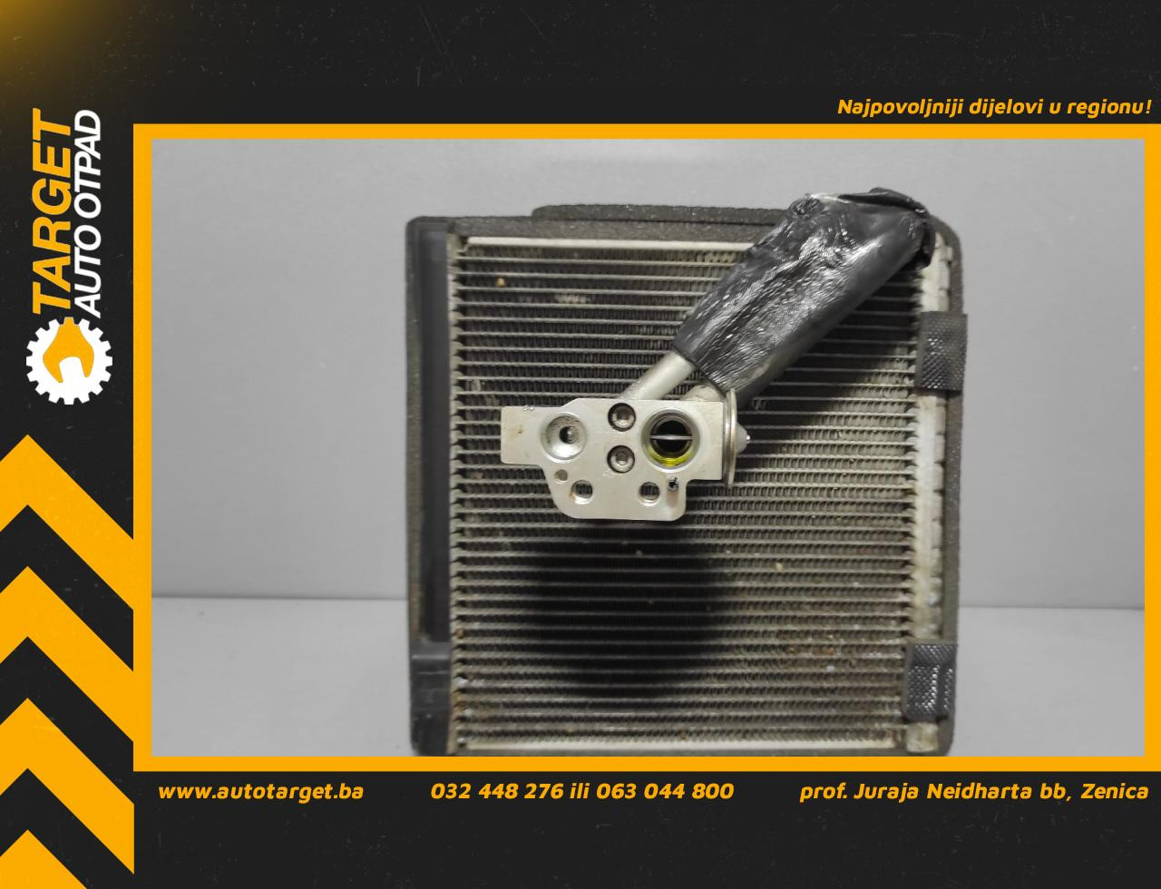 MALI HLADNJAK VW PASSAT B6 > 05-10 3C1820103B