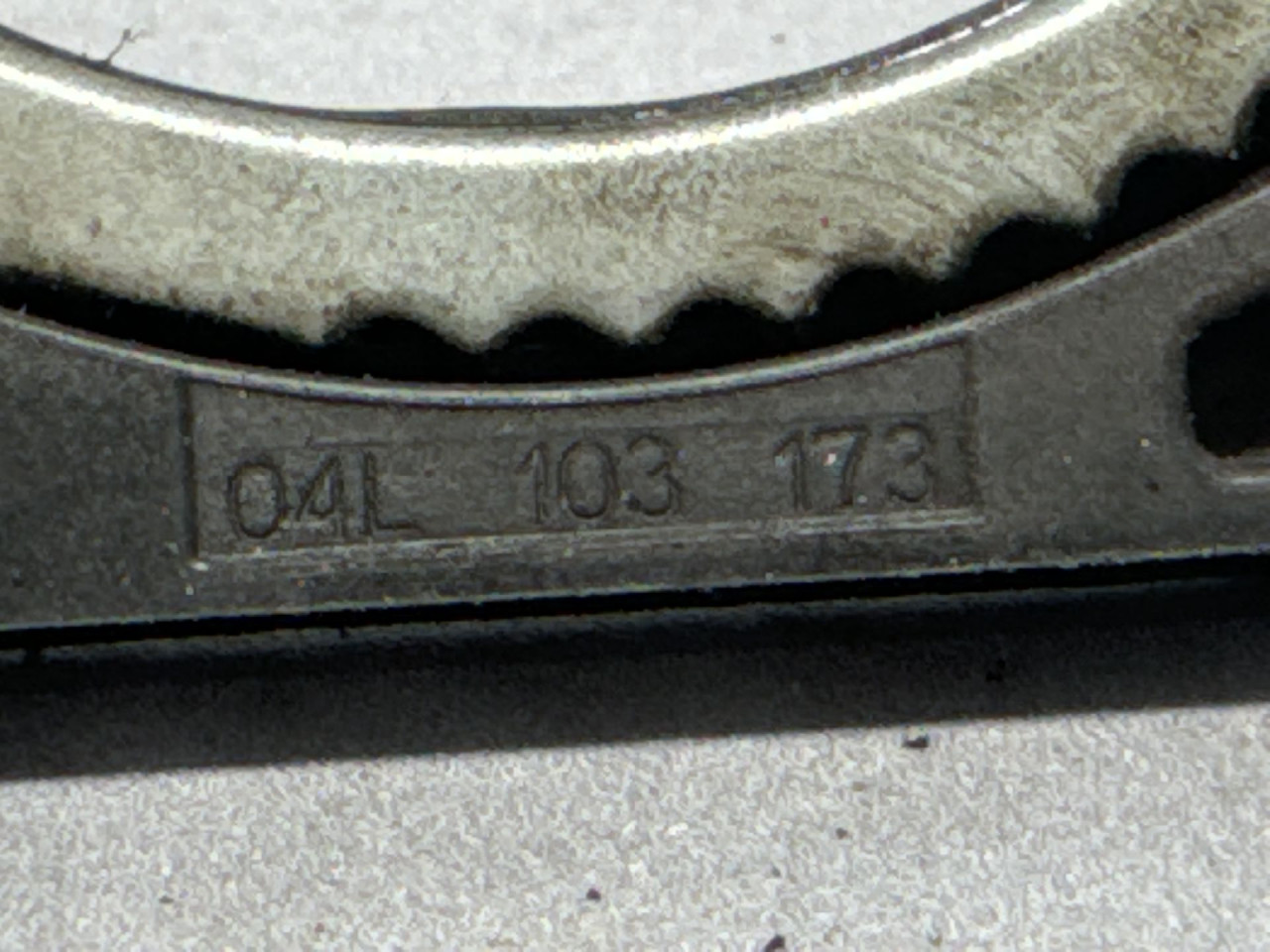 DIJELOVI DEKLO SKODA KAROQ > 17- 04L103173