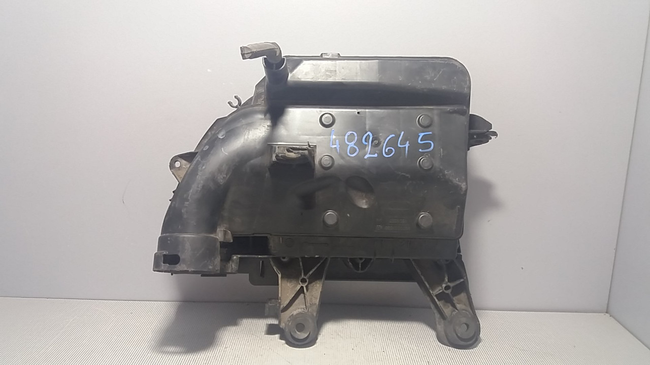 KUCISTE FILTERA ZRAKA PEUGEOT 208 > 12-15 9673061080