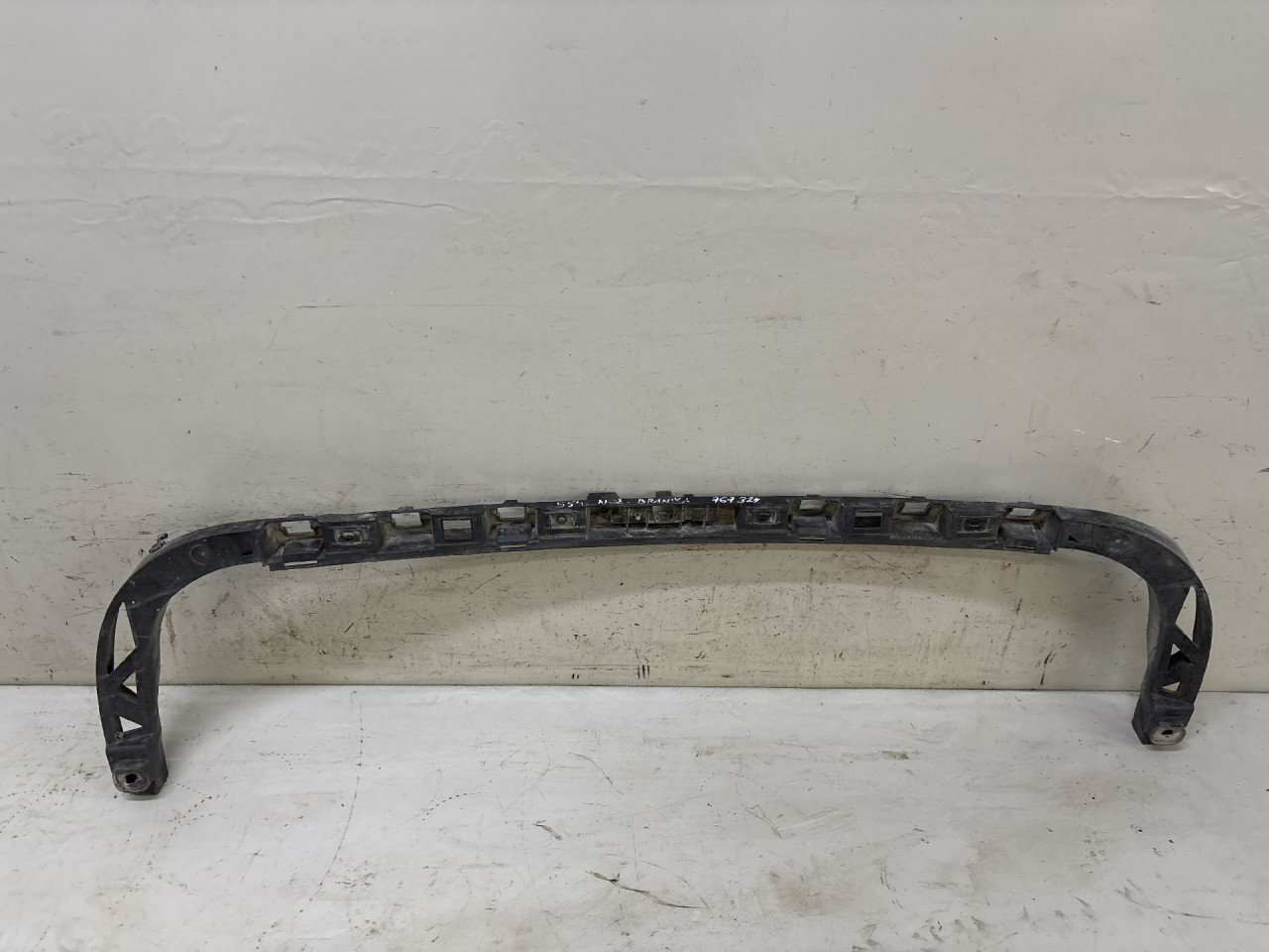 NOSAC ZADNJEG BRANIKA VW PASSAT B6 > 05-10 3C9807863