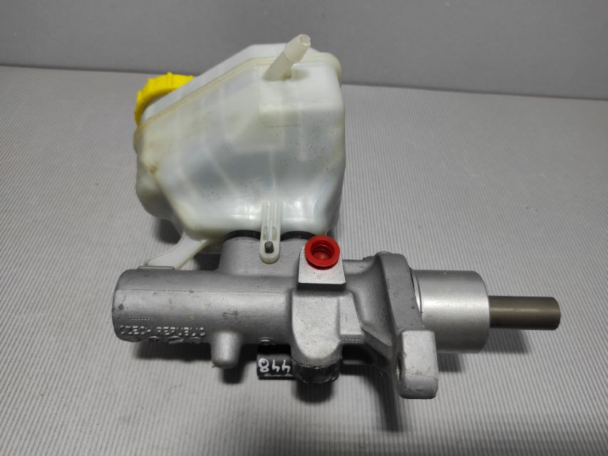 GLAVNI KOCIONI CILINDAR VW AMAROK > 09-16 2H0611019